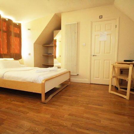 Flexistay Tooting Studios Londra Exterior foto